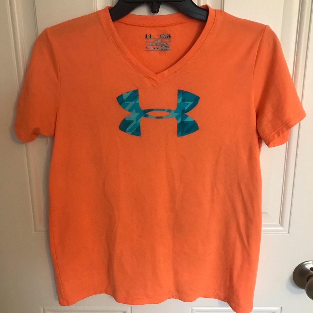 Under Armour orange tee